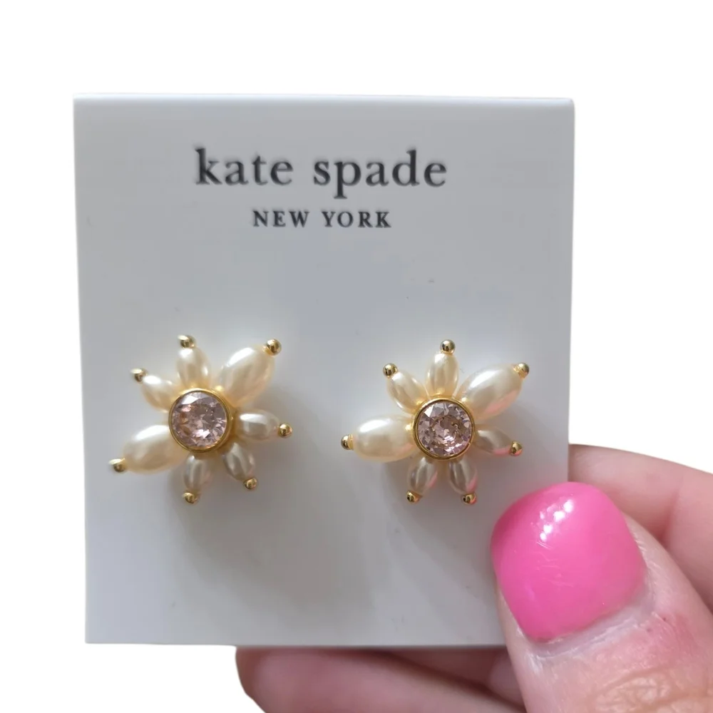 New Kate Spade Pearl‎ Flower Stud Earrings